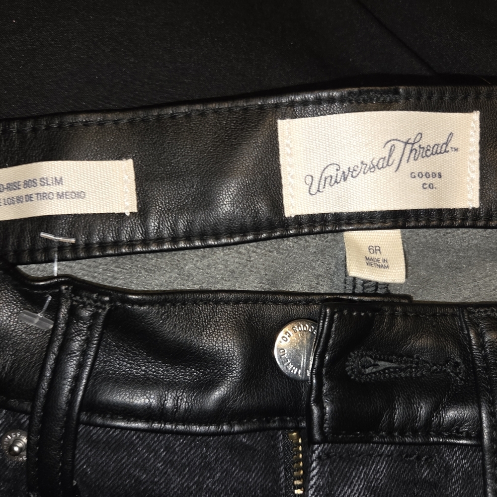 Universal Thread Charcoal Slim Women Jeans